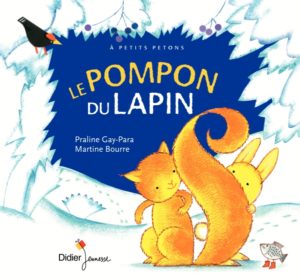 Il y a très longtemps, lapins et écureuils se ressemblaient énormément : ils avaient une longue queue et de toutes petites oreilles. Une année de grand froid, le lapin a faim, très faim, et ne trouve rien à manger. Suivant les conseils de l’écureuil, il se sert de sa queue pour pêcher dans la rivière... qui gèle pendant la nuit ! L’écureuil accourt pour le sauver... Un conte du sud des États-Unis.